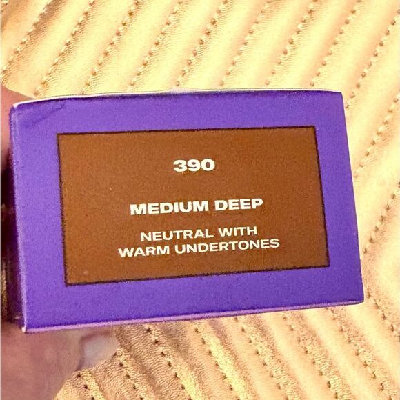 YOUTHFORIA - NWT "Date Night" Tint Serum/Foundation in #390 (Medium Deep). - Picture 4 of 16